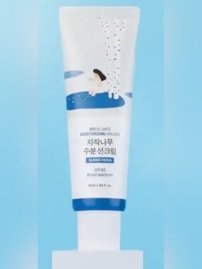 NWT. Round Lab Birch Juice Moisturizing UV Lock Sunscreen SPF45+ Broad Spectrum